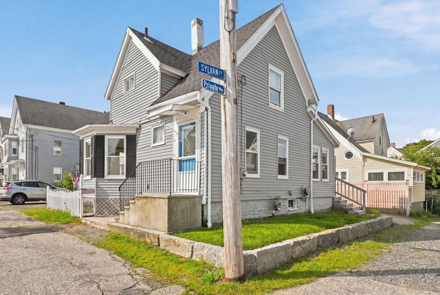 8 Sylvan Street, Gloucester, MA 01930