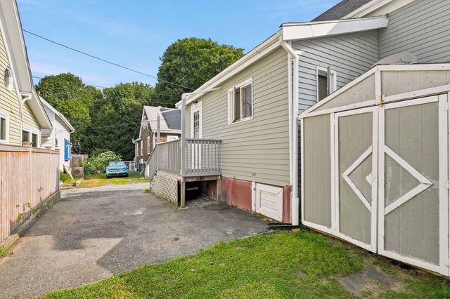 8 Sylvan Street, Gloucester, MA 01930