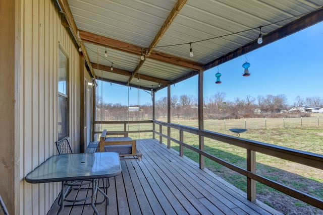 580 S Farm Road 89, Springfield, MO 65802