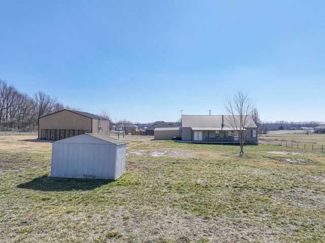 580 S Farm Road 89, Springfield, MO 65802