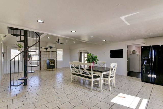 580 S Farm Road 89, Springfield, MO 65802