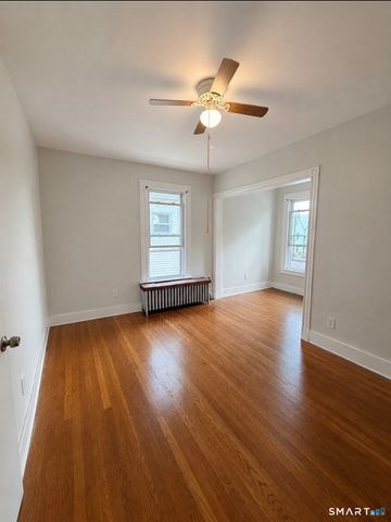 461 Howard Avenue 2, New Haven, CT 06519