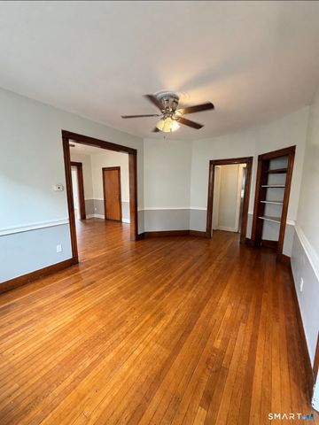 461 Howard Avenue 2, New Haven, CT 06519