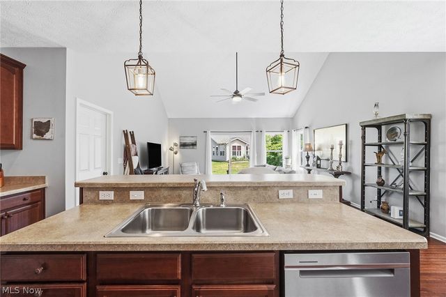 8329 Beaumont Drive, Mentor, OH 44060
