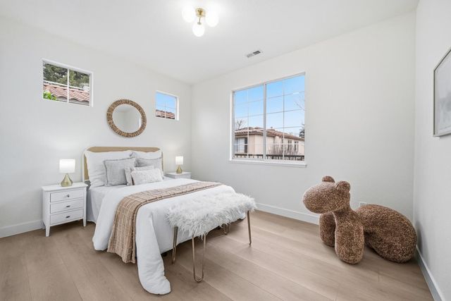 2868 Hemlock Avenue, San Jose, CA 95128