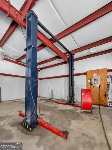 216 Welcome To Sargent Road, Newnan, GA 30263