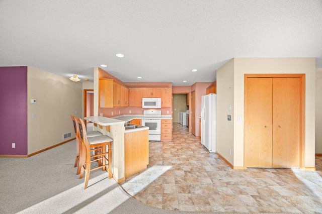 417 Circle View Drive, Dassel, MN 55325