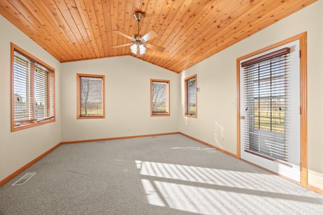 417 Circle View Drive, Dassel, MN 55325