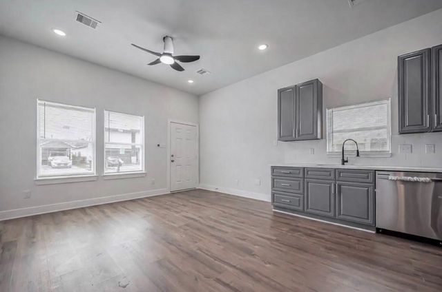 7993 Attwater Street, Houston, TX 77028