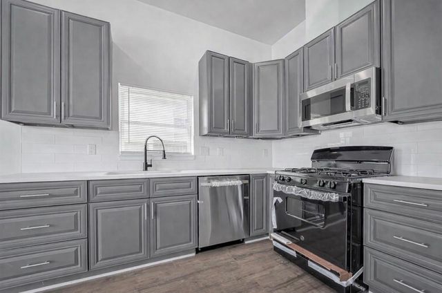 7993 Attwater Street, Houston, TX 77028
