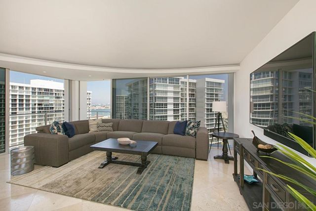 1760 Avenida Del Mundo 1109, Coronado, CA 92118
