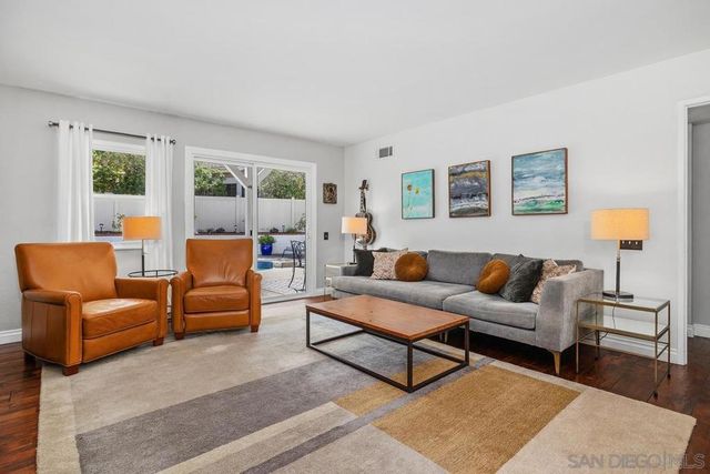4903 Via Cinta, San Diego, CA 92122