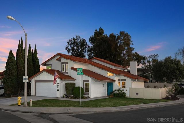 4903 Via Cinta, San Diego, CA 92122