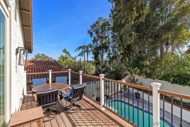 4903 Via Cinta, San Diego, CA 92122