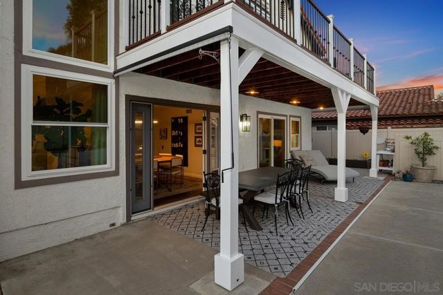 4903 Via Cinta, San Diego, CA 92122