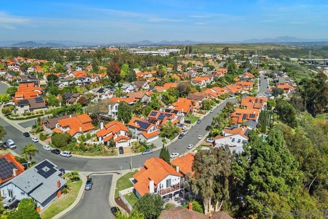 4903 Via Cinta, San Diego, CA 92122