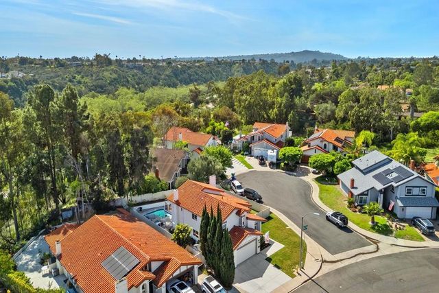 4903 Via Cinta, San Diego, CA 92122