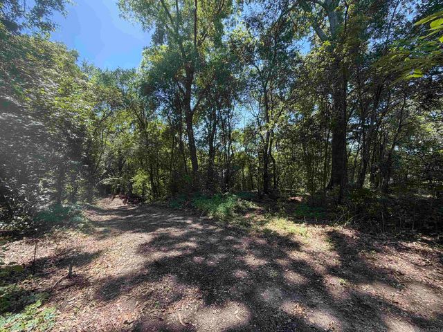 5454 Highland Rd, Baton Rouge, LA 70808
