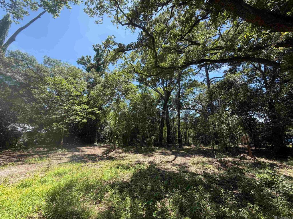 5454 Highland Rd, Baton Rouge, LA 70808