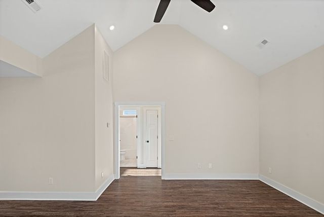122 Nichols Dr, Woodbury, TN 37190