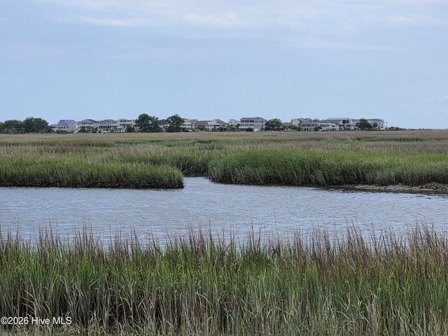 215 Kings Trail SW 1206, Sunset Beach, NC 28468