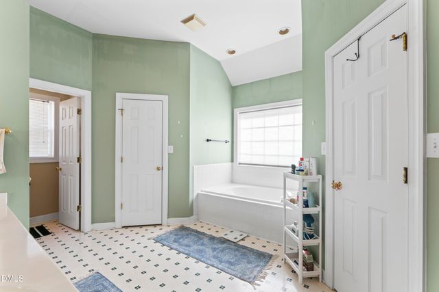 1224 Tartarian Trail, Apex, NC 27502