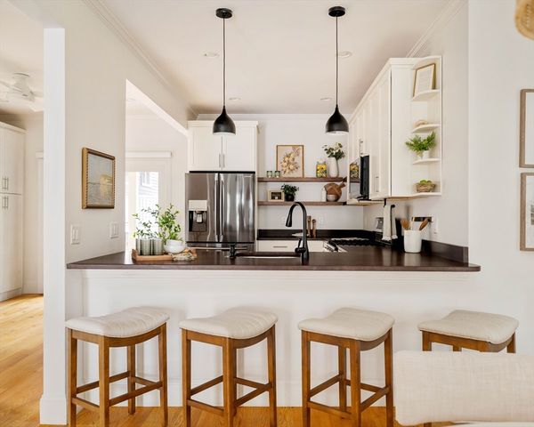 292 Summer St 1, Somerville, MA 02144