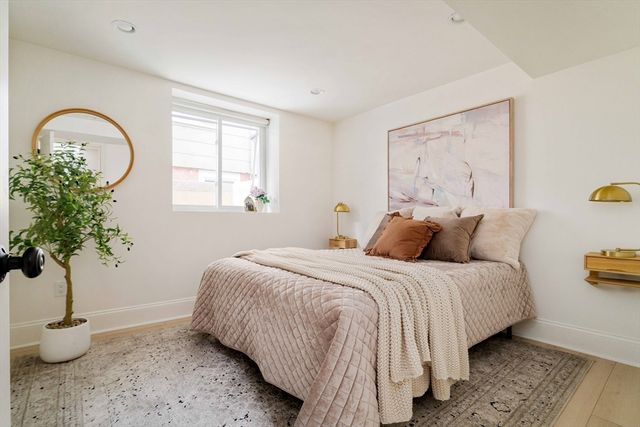 292 Summer St 1, Somerville, MA 02144