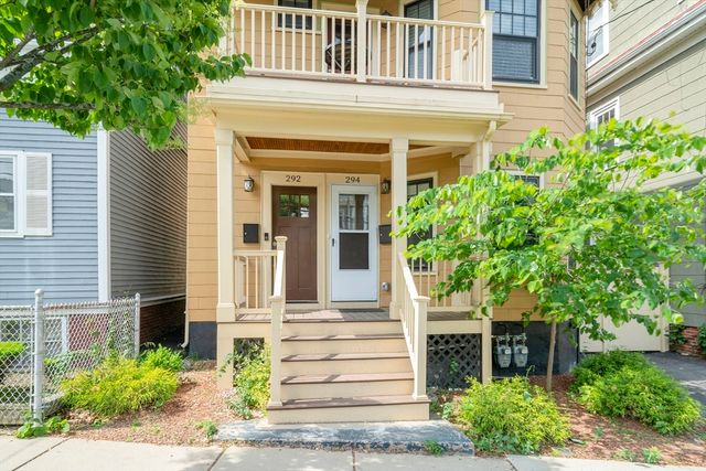 292 Summer St 1, Somerville, MA 02144