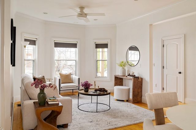 292 Summer St 1, Somerville, MA 02144