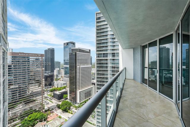 475 Brickell Ave 3811, Miami, FL 33131