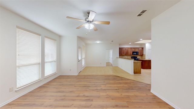 15817 Carlton Oaks Drive, Fort Worth, TX 76177