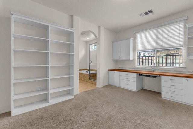402 Calle Traditions, Palm Springs, CA 92262