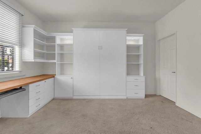 402 Calle Traditions, Palm Springs, CA 92262