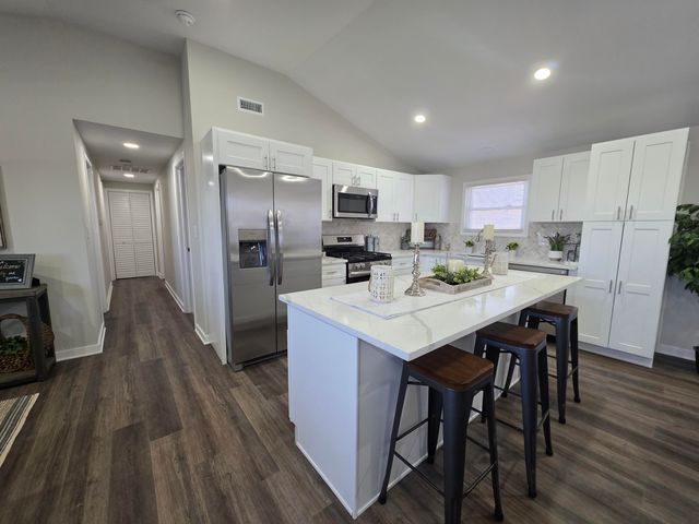 15808 Hendricks Street, Lowell, IN 46356