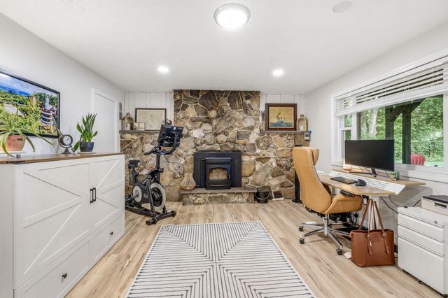 35 Cove Street, Goffstown, NH 03045