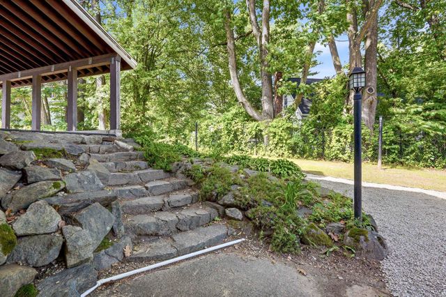 35 Cove Street, Goffstown, NH 03045