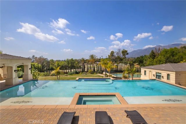 165 Circle Drive, Bradbury, CA 91008