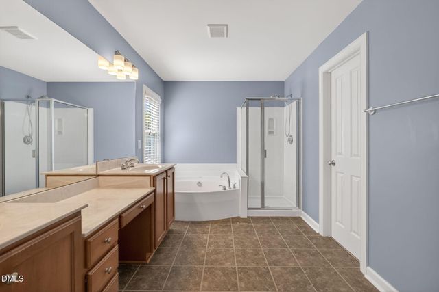 1121 Somers Drive, Morrisville, NC 27560