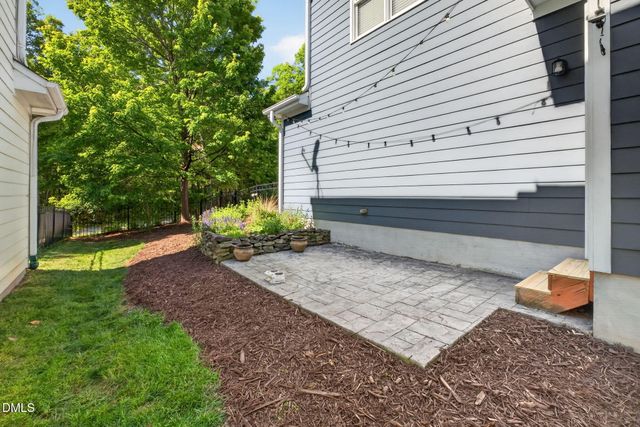 1121 Somers Drive, Morrisville, NC 27560