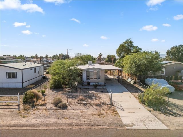 1592 E Valencia Road, Fort Mohave, AZ 86426