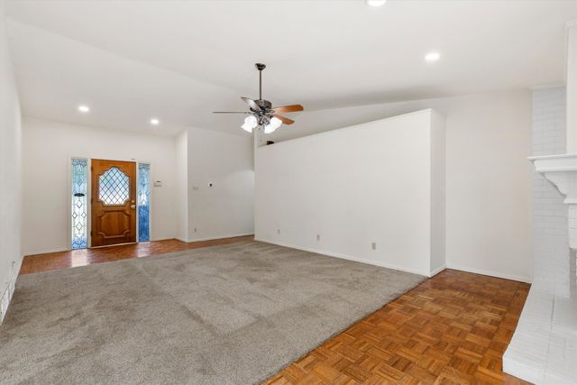 1804 Westwood Circle, Carrollton, TX 75006