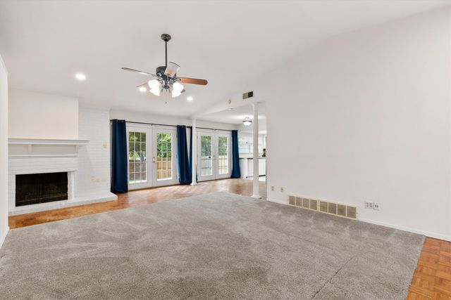 1804 Westwood Circle, Carrollton, TX 75006