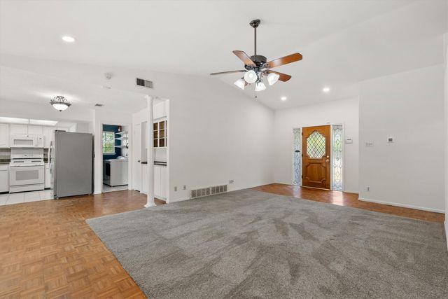 1804 Westwood Circle, Carrollton, TX 75006