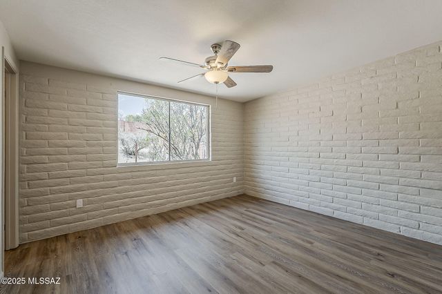 9849 E Victoria Lane, Tucson, AZ 85730