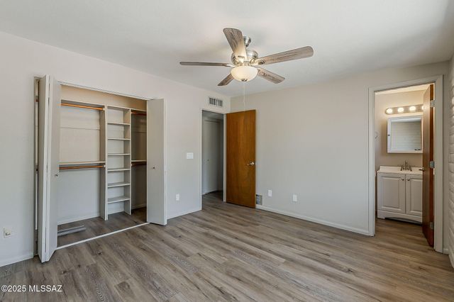 9849 E Victoria Lane, Tucson, AZ 85730