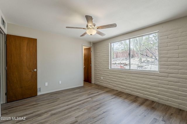 9849 E Victoria Lane, Tucson, AZ 85730