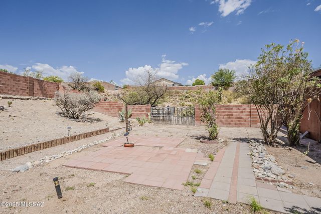 9849 E Victoria Lane, Tucson, AZ 85730