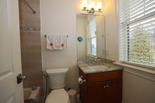 7-9 Elliot Ter 7, Newton, MA 02464