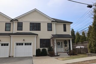 7-9 Elliot Ter 7, Newton, MA 02464